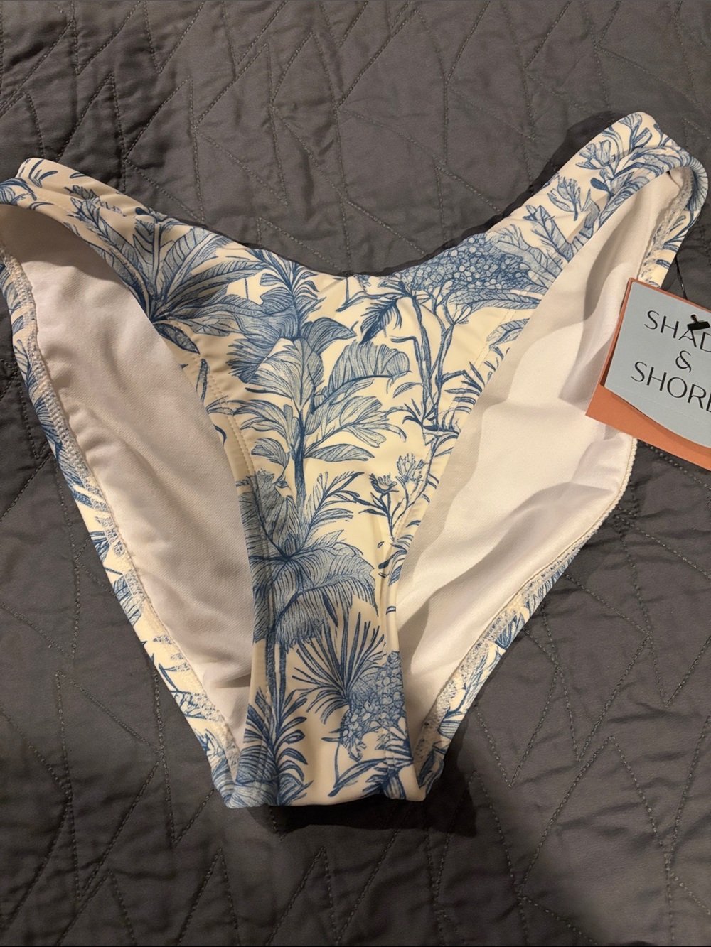 NWT shade & Shore white &Blue Floral small (4-6) Bikini Bottoms Low rise